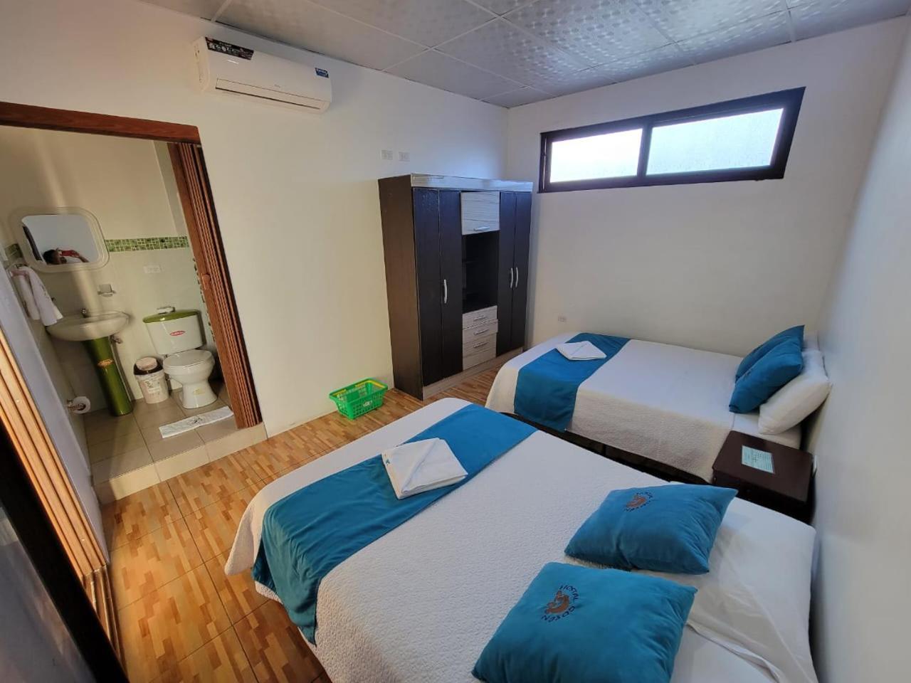 Hostal Gosen Puerto Baquerizo Moreno Exteriör bild